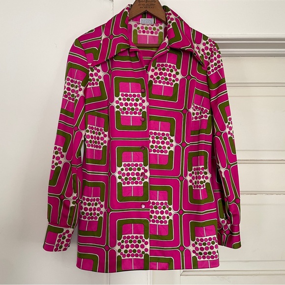 Vintage 1970s 70s Pink Green Button Down Shirt Geometric Groovy - Picture 1 of 6